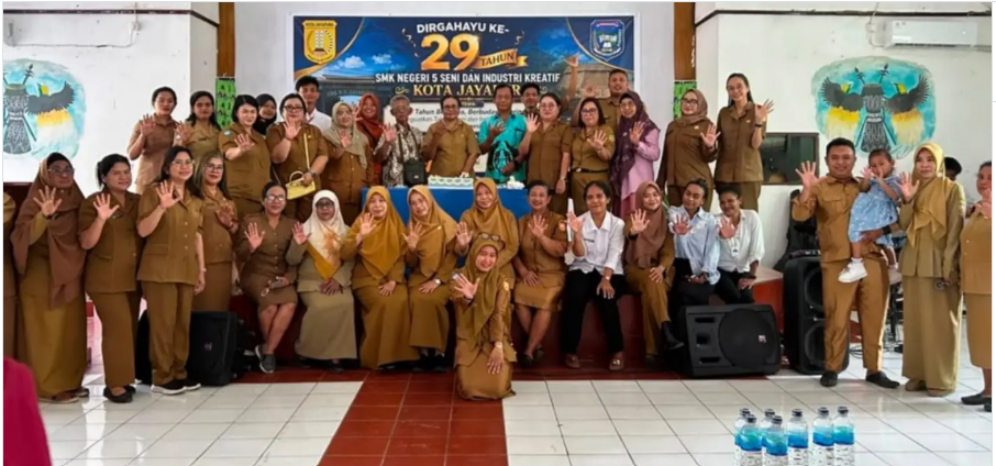 Dirgahayu ke-29 SMK Negeri 5 Seni dan Industri Kreatif Kota Jayapura