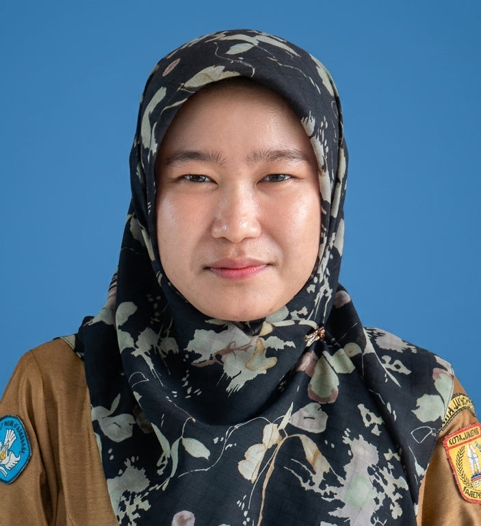 Adinda Nur Sulfiatul Kasanii, S.I.Kom